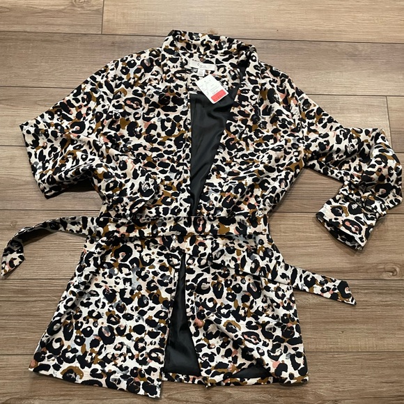 Multi-coloured leopard print blazer - Picture 1 of 3